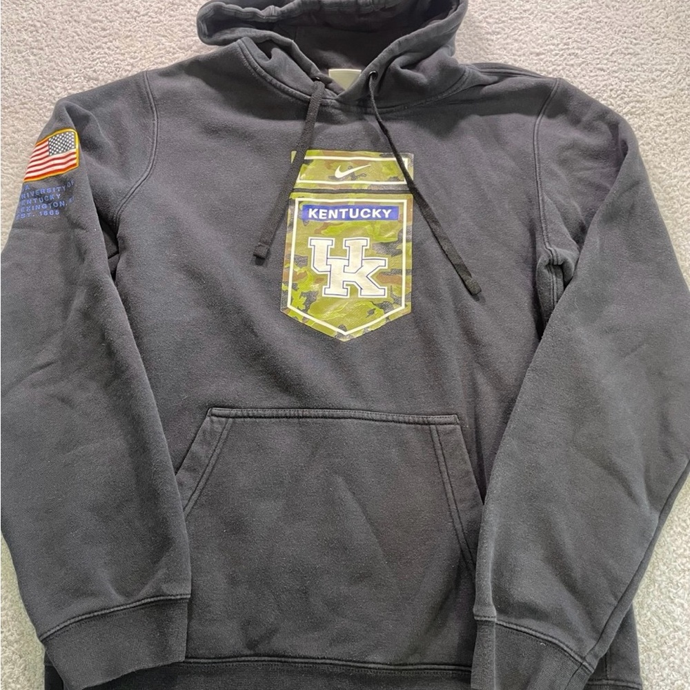 Nike Kentucky Wildcats Black Mens Small Salute To Service Camo Hoodie